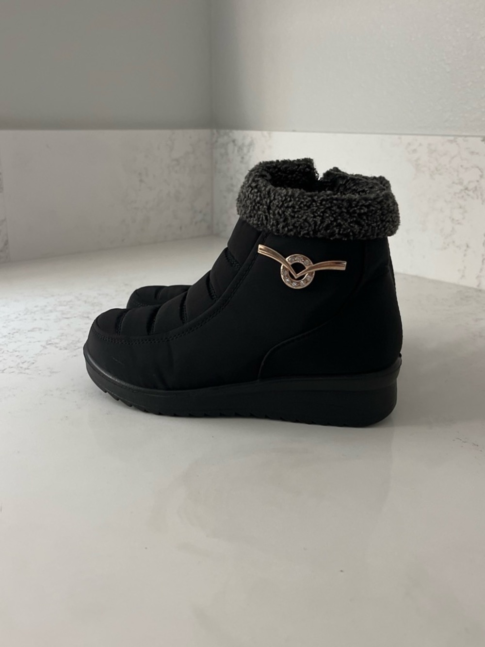 Cozy Black Kids Winter Boots with Faux Fur Cuff